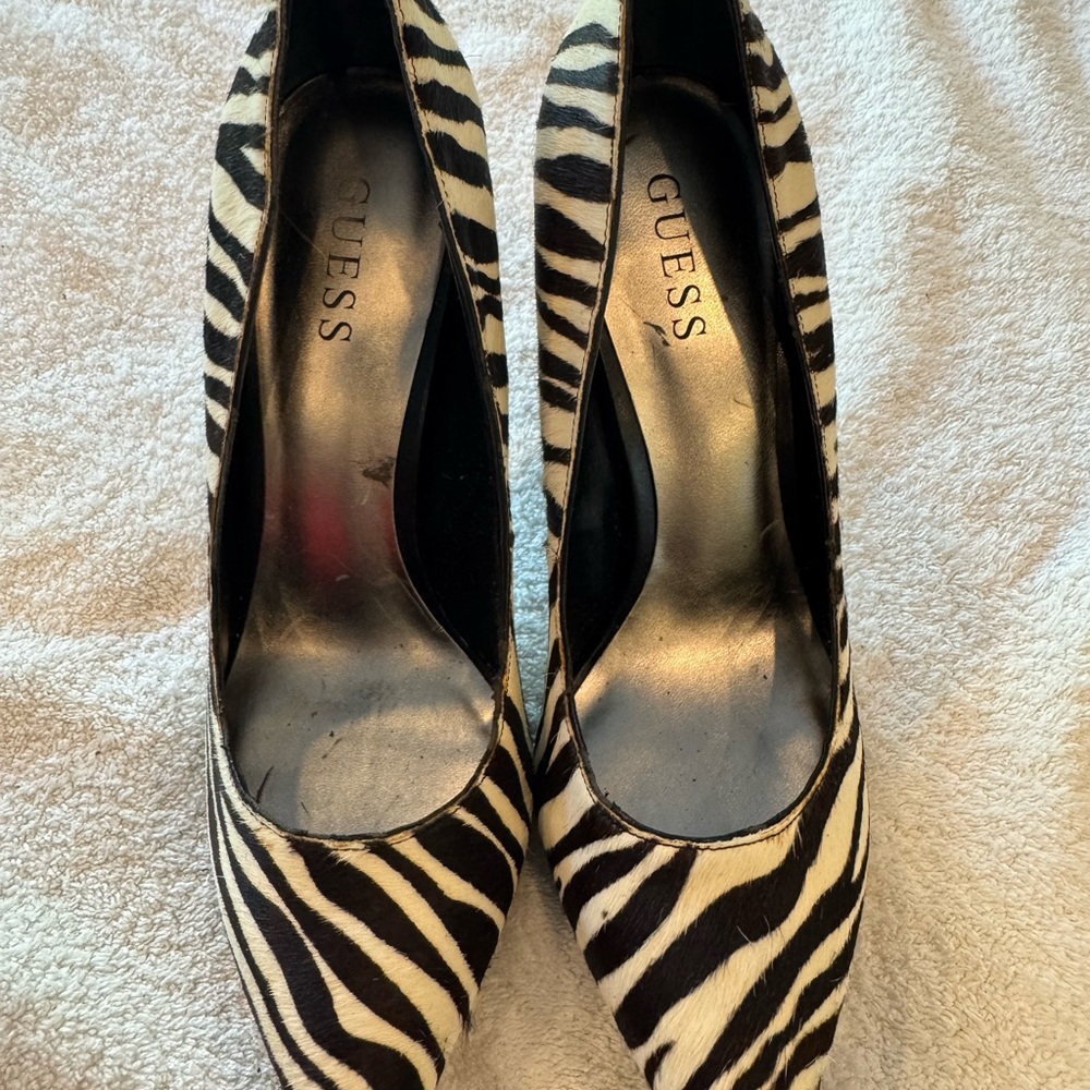 GUESS Black and White Zebra Print Women's Shoes